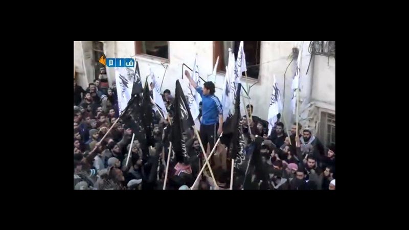 Siria, dal campo da calcio alle armi: leader dei ribelli a 22 anni
