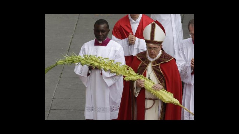 Papa celebra domenica delle Palme: Cristiano non può mai essere triste