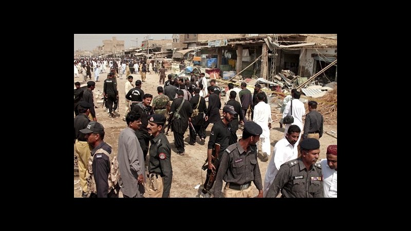 Pakistan, bomba in bazar nel Belucistan: 9 morti e 40 feriti