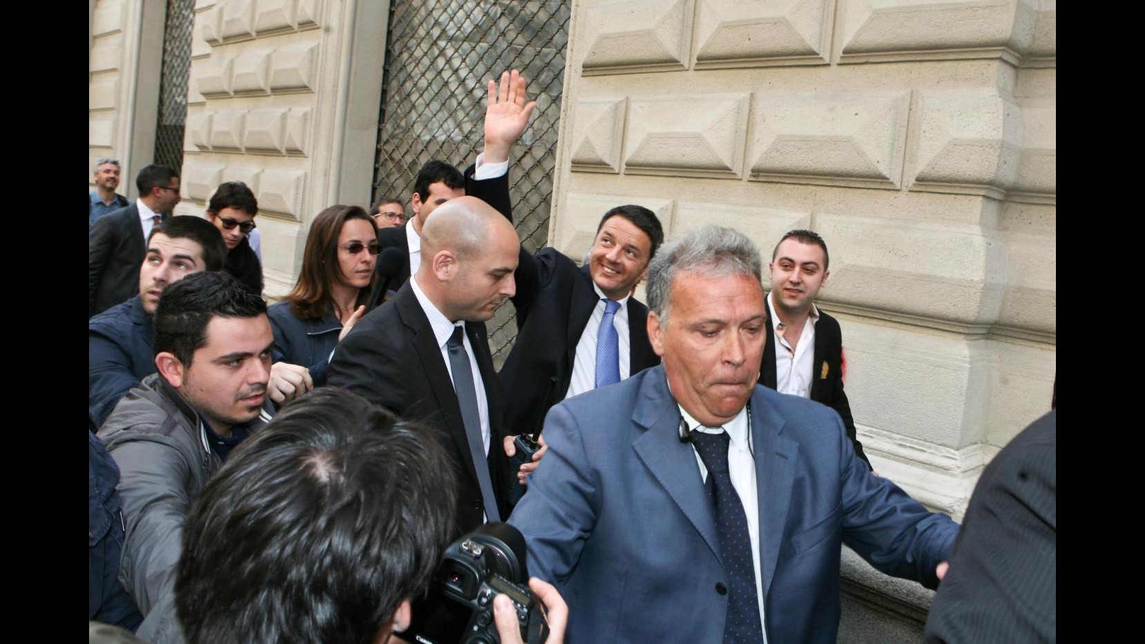 Expo, Renzi: Sarà il volto degli italiani per bene. Non si fermano i lavori