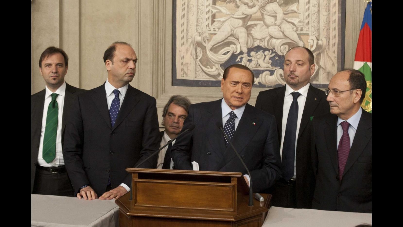 Berlusconi: Pronti a coalizione con il Pd, ma non possono avere tutto