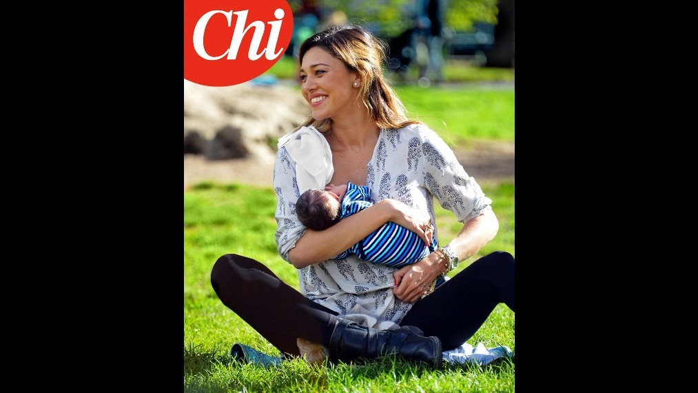 Belen Rodriguez: Sto imparando a fare la mamma tra latte e biberon