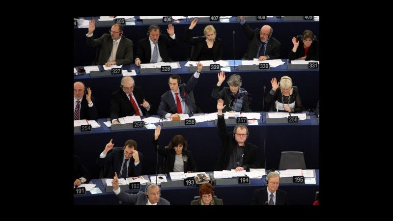 Banche, ok Europarlamento a nuove norme Ue e tetto bonus a top manager