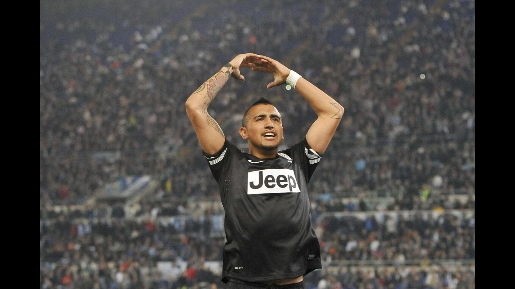 Serie A, Vidal affonda la Lazio all’Olimpico: Juve vede scudetto
