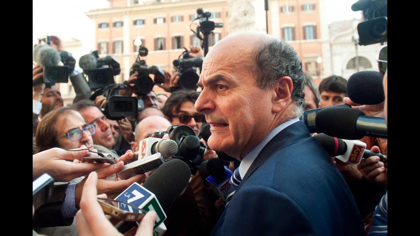 Quirinale, colloquio Monti-Bersani: Massima convergenza su candidato