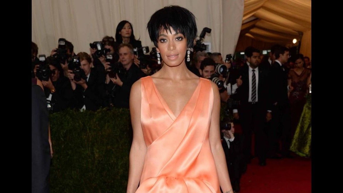 Solange, la sorella di Beyoncé, era ubriaca quando ha aggredito Jay-Z