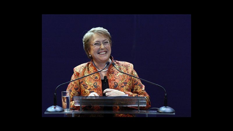 Cile, Bachelet lancia campagna rielezione: Combatterò disuguaglianza