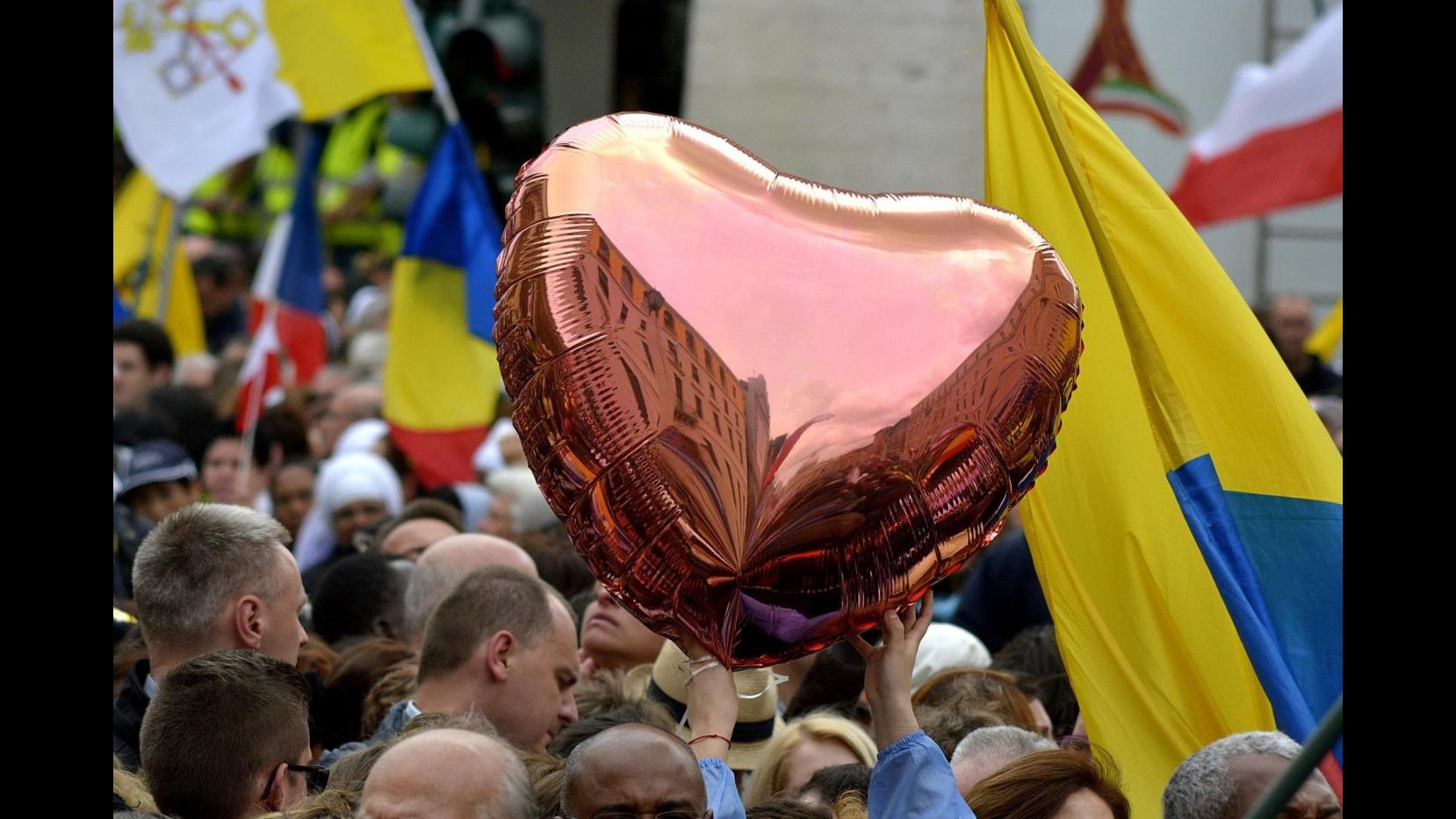 Papa: Dio non si capisce solo con la testa, serve il cuore