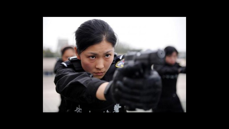 Cina, polizia aumenta presenza a Pechino dopo attacchi uiguri