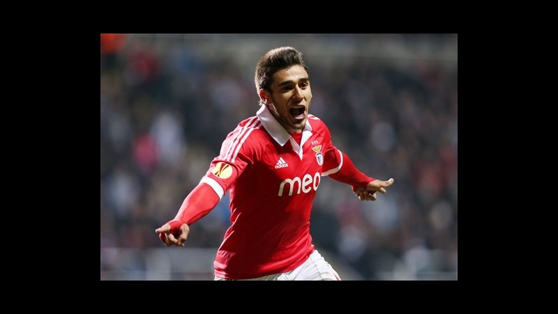Europa League, Basilea elimina Tottenham ai rigori. Benfica avanti
