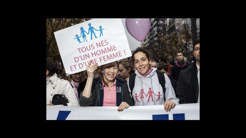 Francia, il 26 maggio nuova manifestazione contro il matrimonio Gay