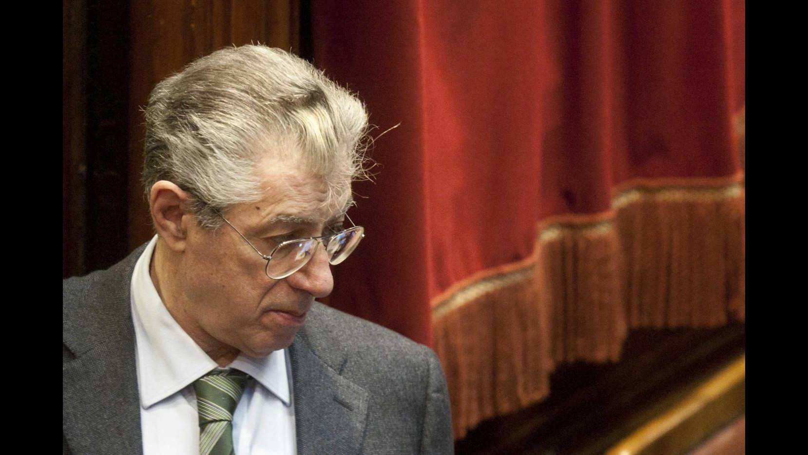 Bossi: Qualcosa per la Lombardia in cambio di appoggio a Bersani