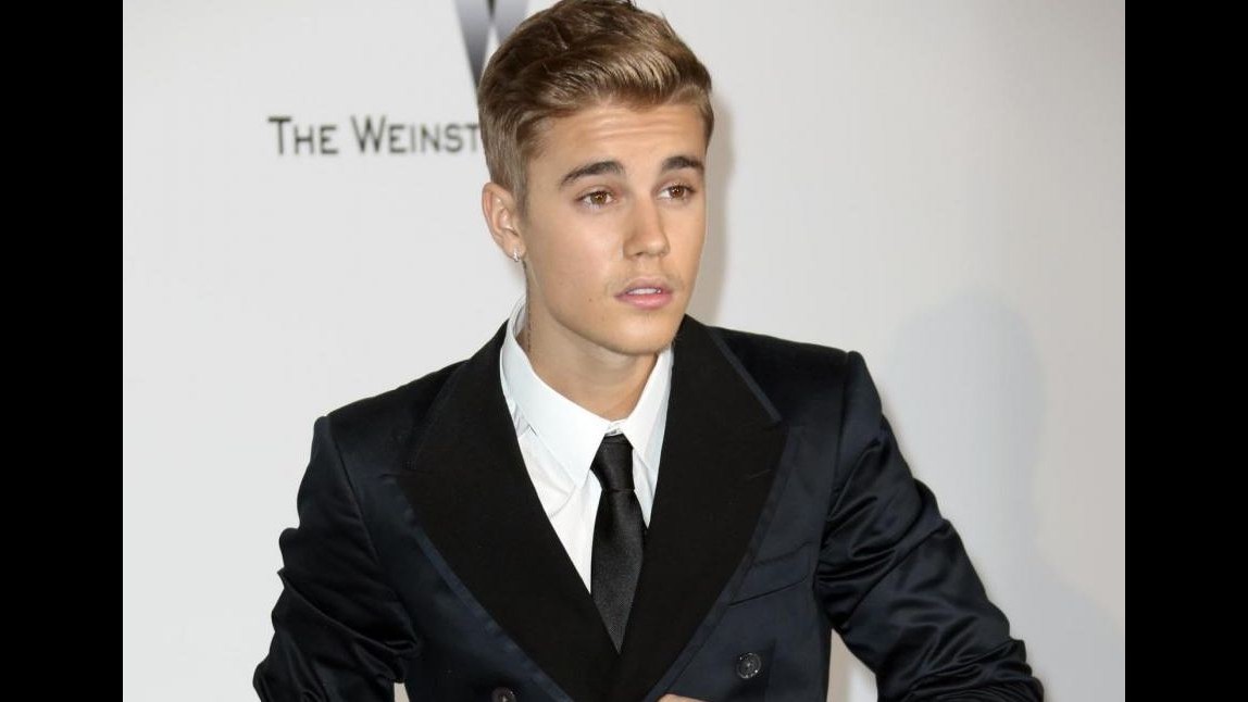Justin Bieber si scusa per parola razzista in una barzelletta