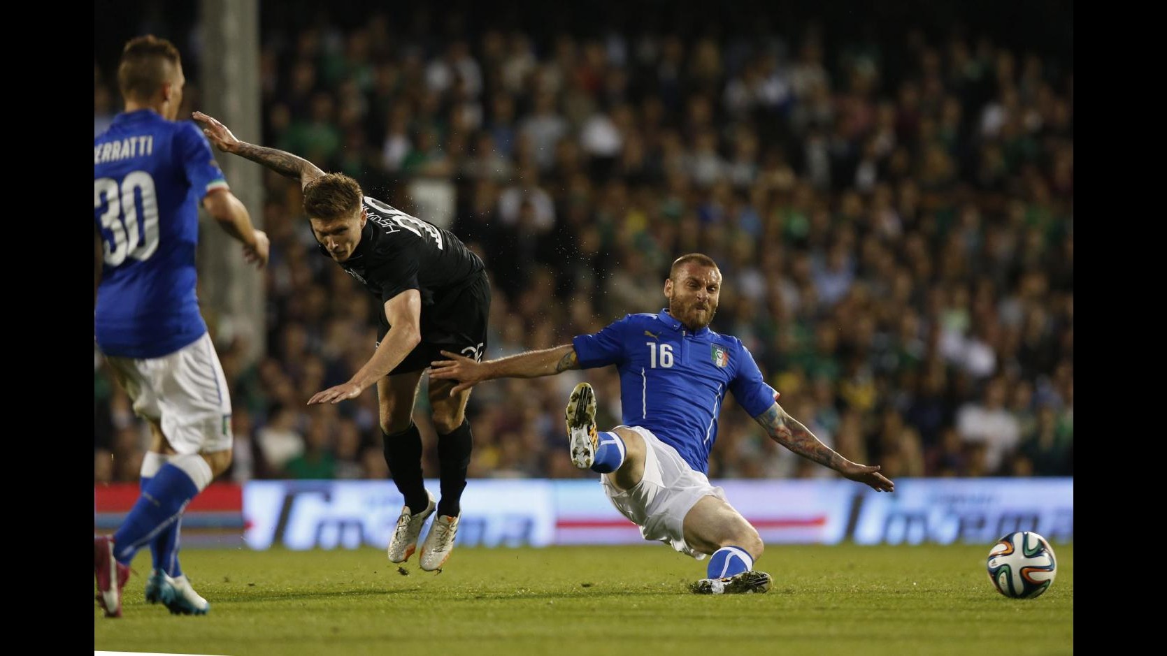 Mondiali 2014, De Rossi: Oggi è giorno triste per Montolivo, fa male perdere uno come lui