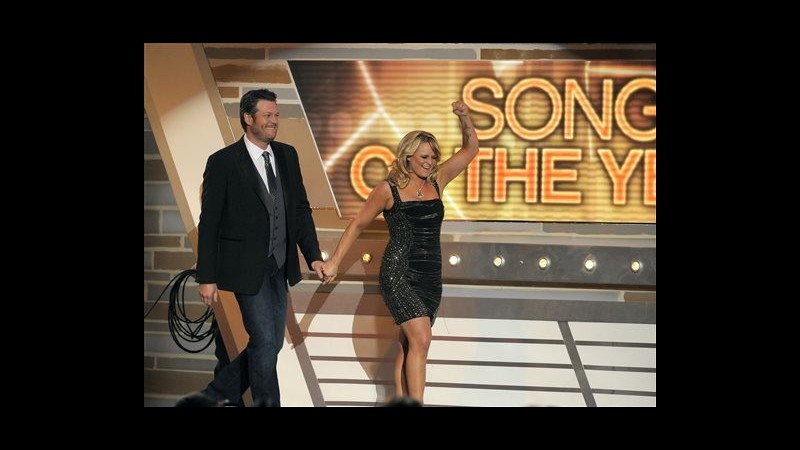 Miranda Lambert e Luke Bryan trionfano ai Country music awars
