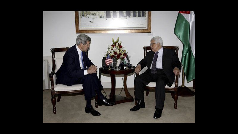 Medioriente, Kerry incontra Abbas: Rilanciare la Arab Peace Initiative