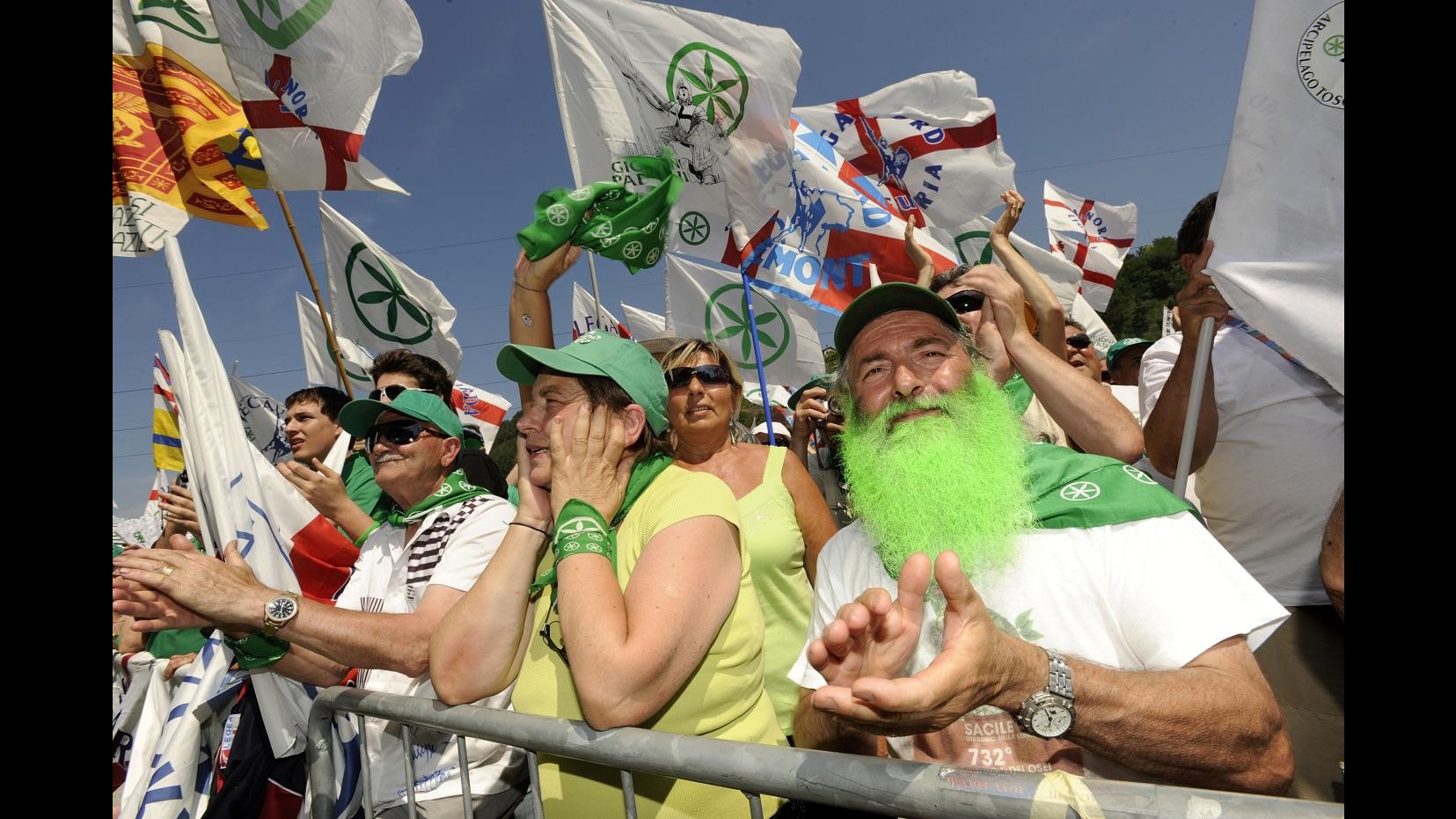 Raduno della Lega a Pontida, tensioni fra maroniani e bossiani