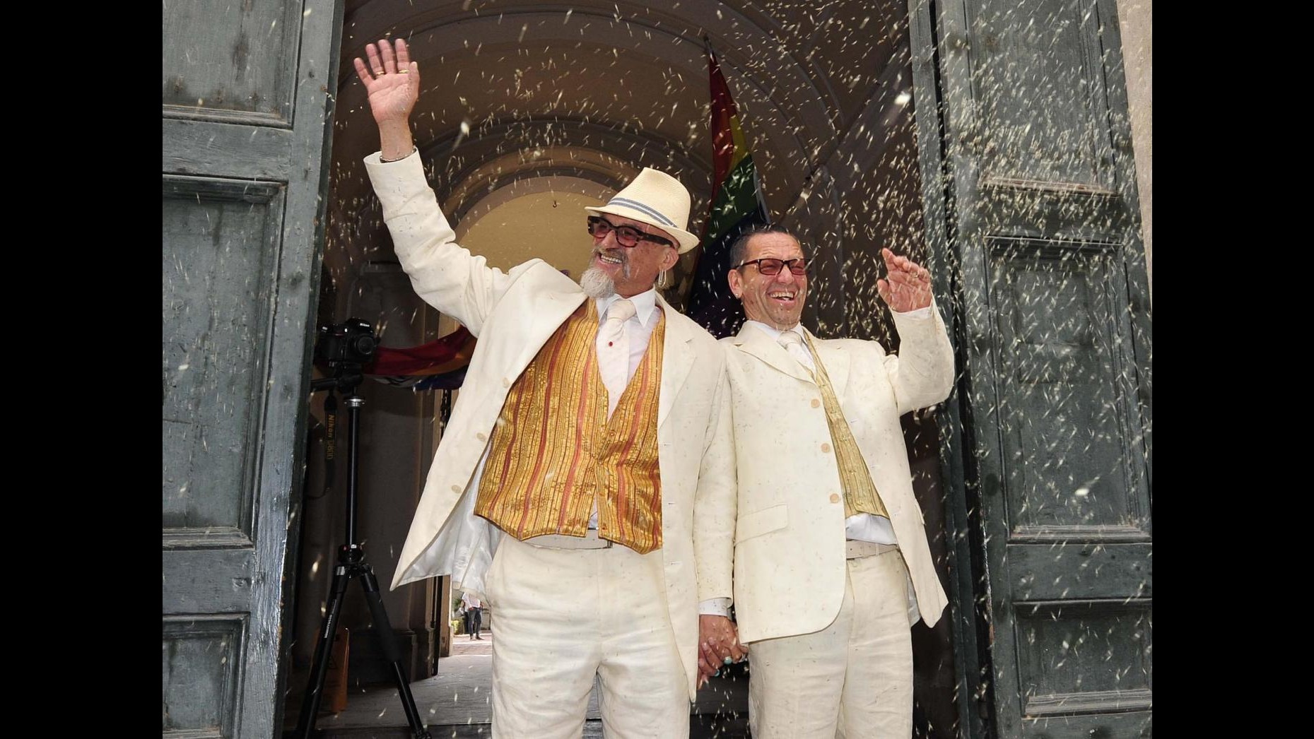 A Fano primo matrimonio gay riconosciuto da sindaco senza sentenza