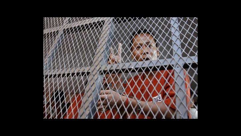 Cambogia, proteste operai tessili: 23 condanne con sospensione pena