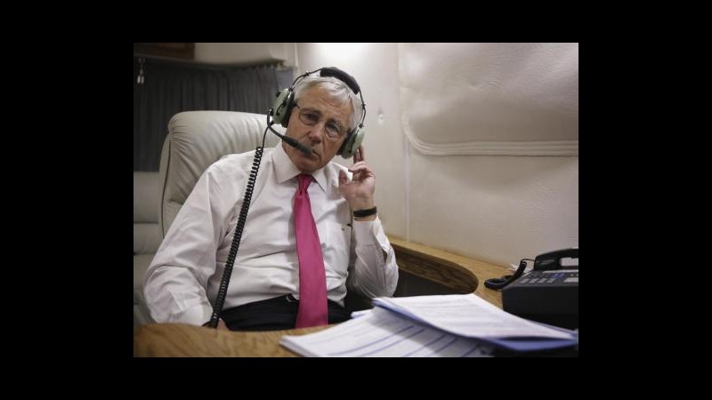 Usa, Hagel in Asia: discuterà spionaggio industriale con Cina