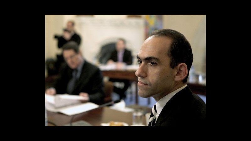 Cipro, bancari in marcia a Nicosia contro richieste troika
