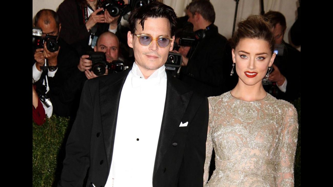 Cinema, Johnny Depp sarà l’illusionista Houdini