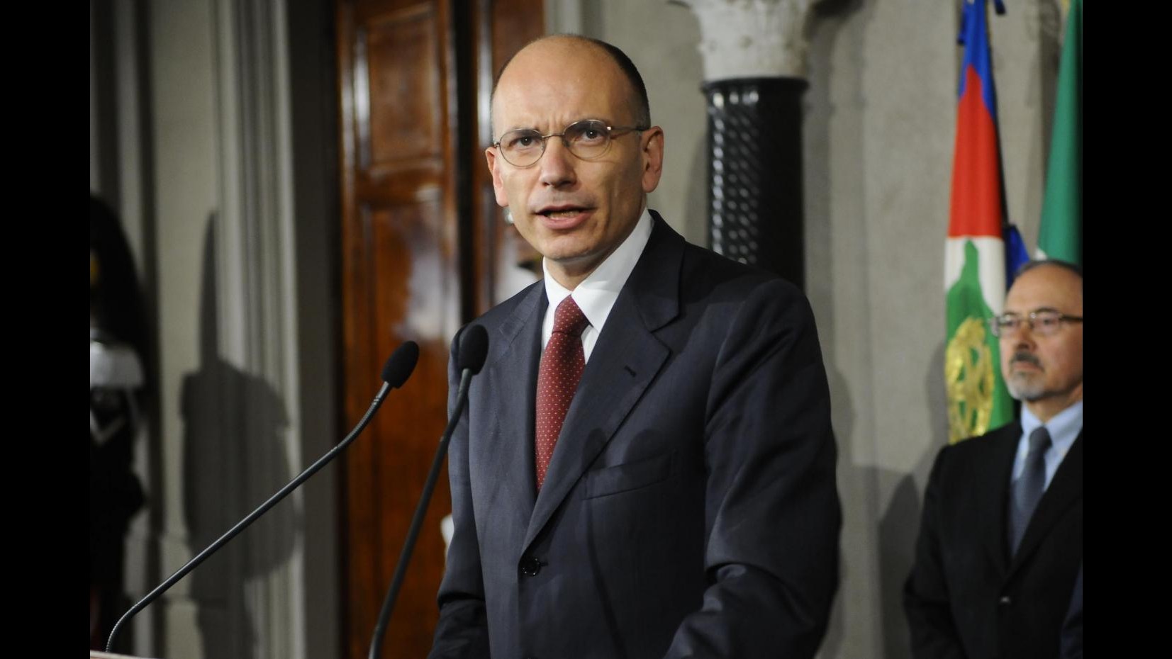 Governo, Letta: Elimineremo subito stipendio ministri parlamentari