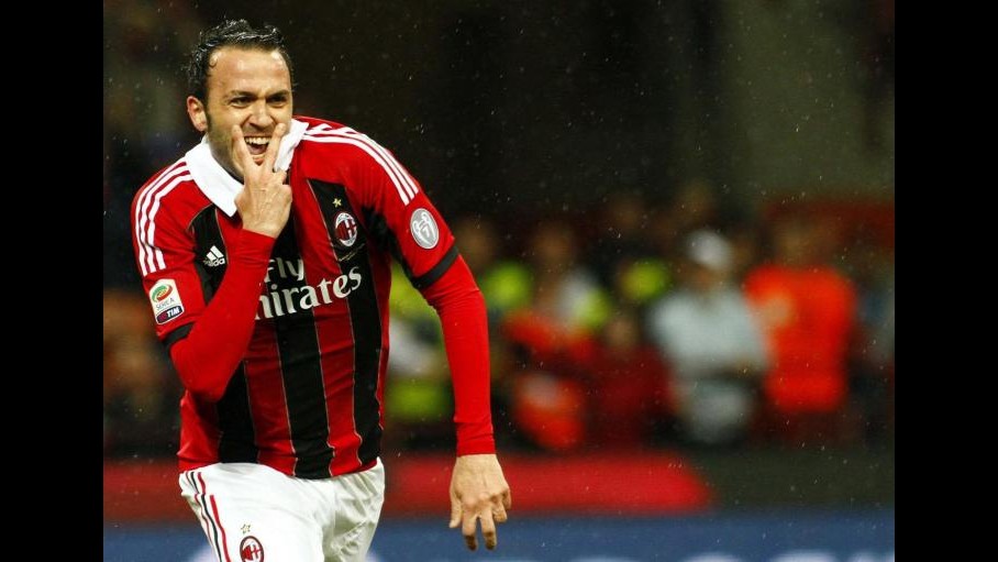 Serie A, il Milan si riprende il 3° posto. Pazzini stende il Catania