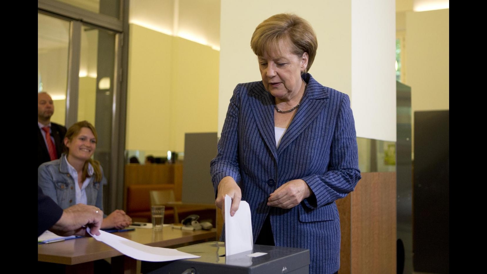 Europee, exit poll Germania: euroscettici al 6,5%, Merkel al 36%