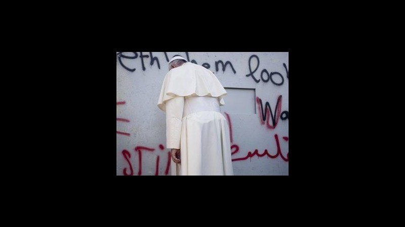 Terra Santa, Papa prega contro muro di separazione