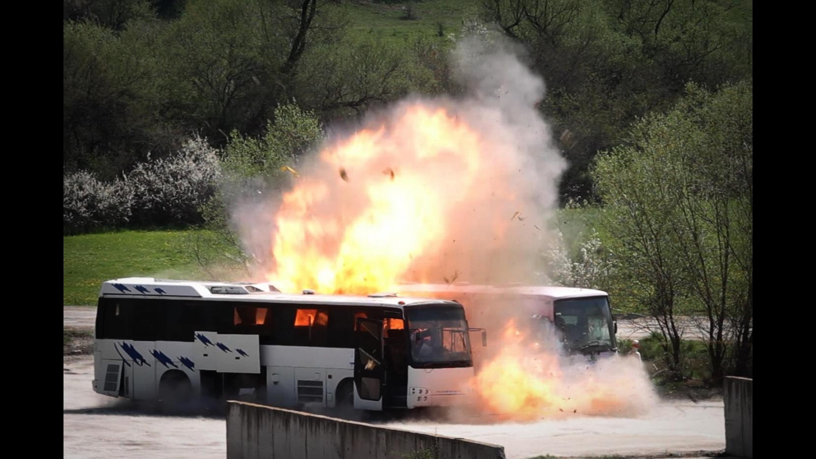 Bulgaria, investigatori ricostruiscono attentato Burga con simulazione