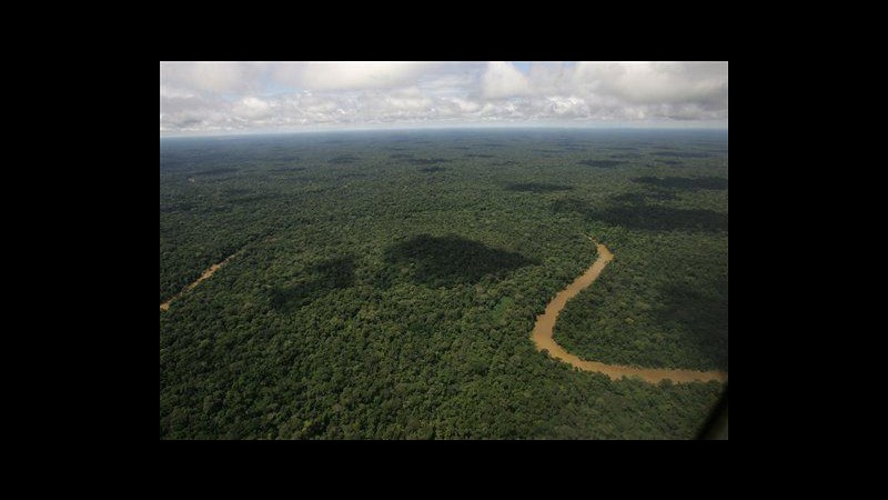 Ecuador: Sì a trivellazioni in riserva Yasuni in Amazzonia