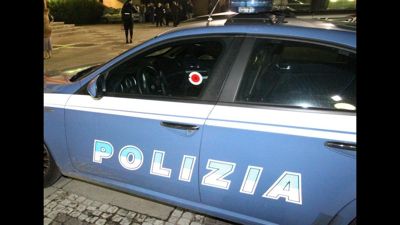 Torino, scontri fra manifestanti e polizia al Caat di Grugliasco