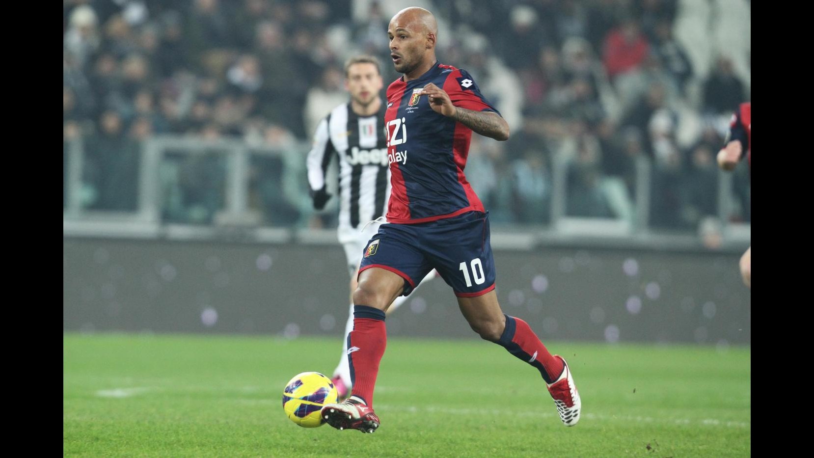 Calcio, Genoa: lesione 2° grado a soleo, stagione finita per Olivera