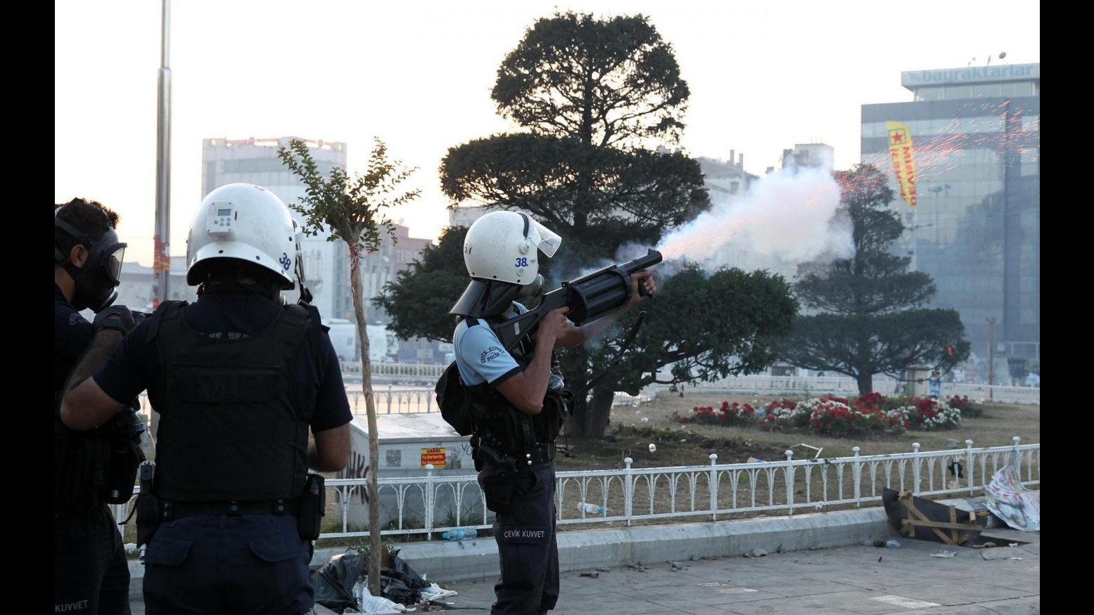 Turchia, attivisti di Gezi Park a processo. Amnesty chiede lo stop