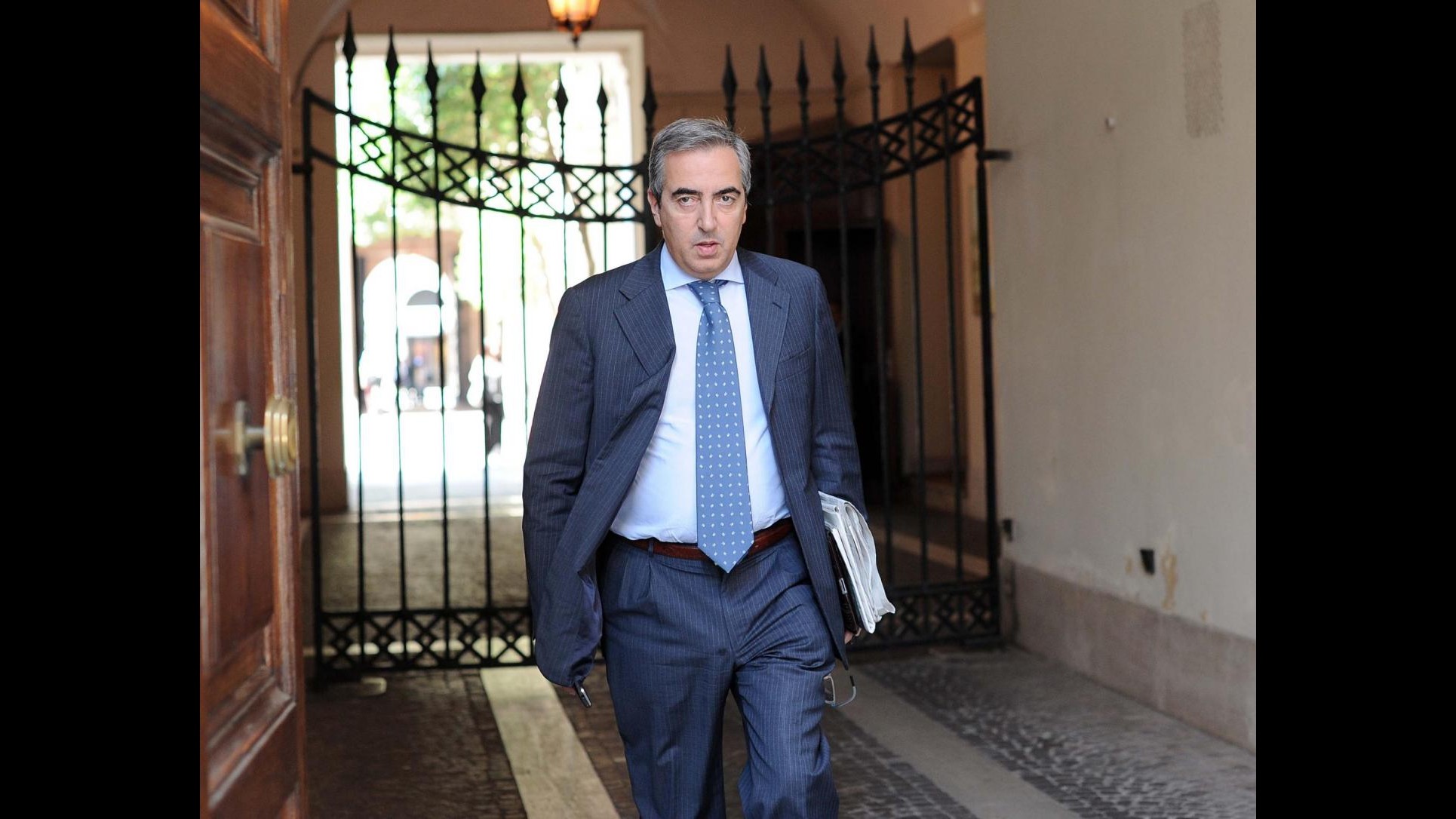 Sbarchi, Gasparri: Frontex non esiste, Ue e Onu se ne fregano