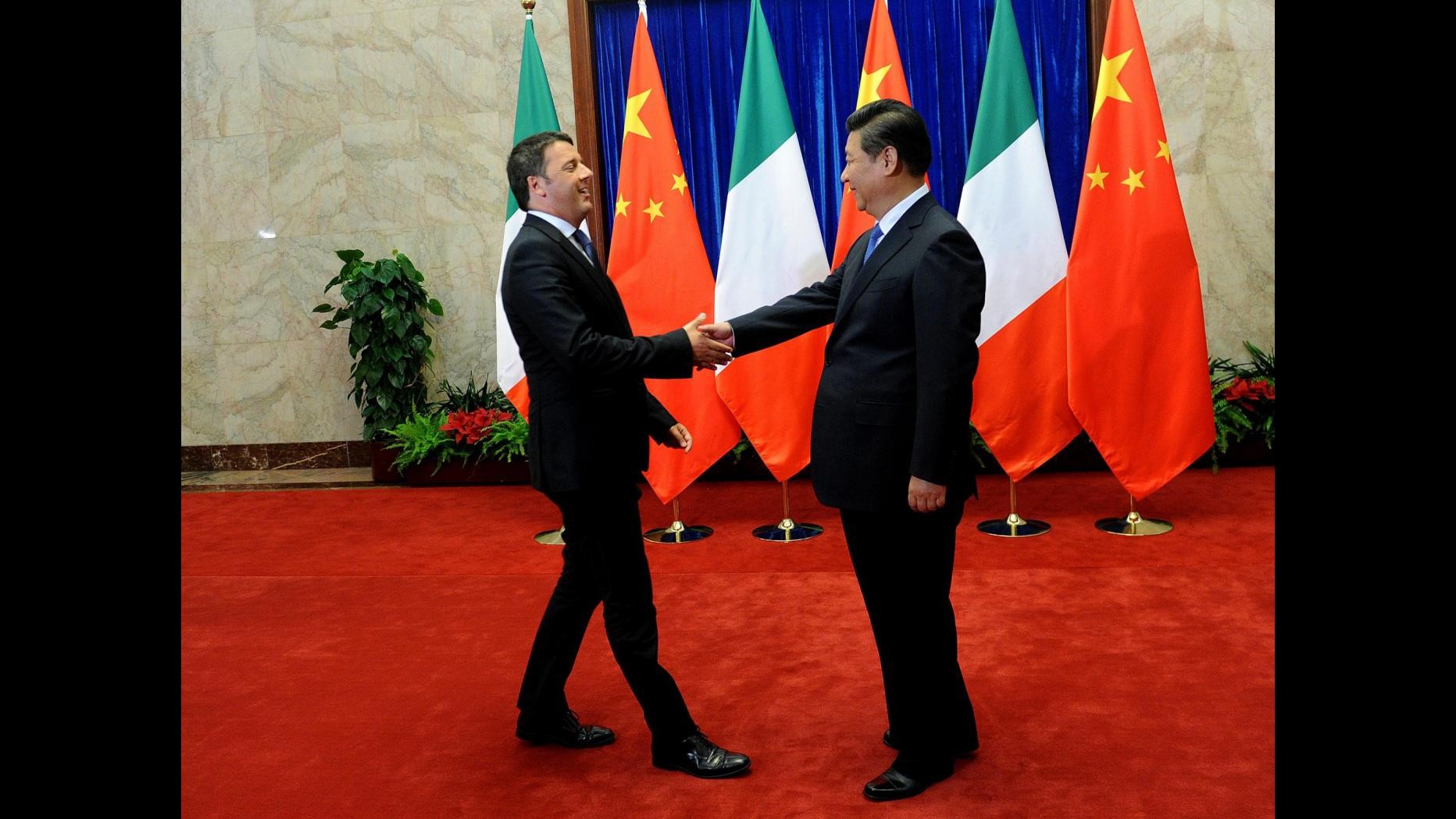 Renzi lascia la Cina: Basta con idea Italia rannicchiata e impaurita