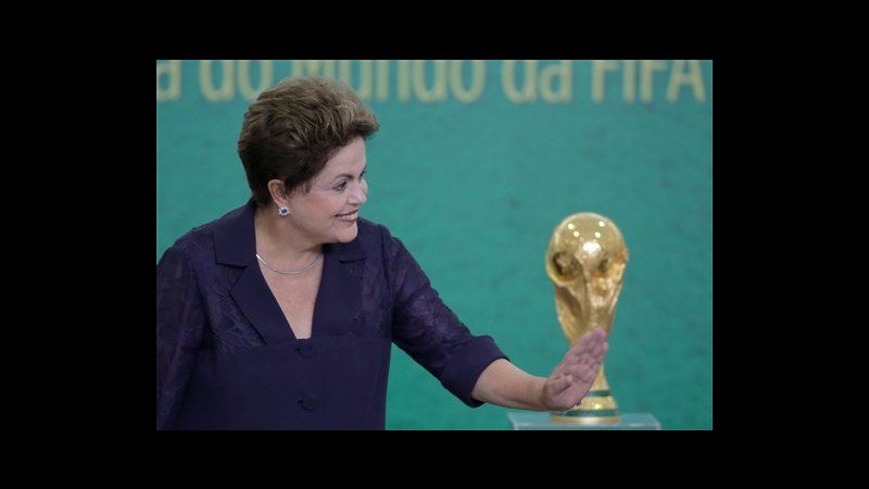 Mondiali 2014, Rousseff: Popolo Brasile sostenga Coppa e la nazionale