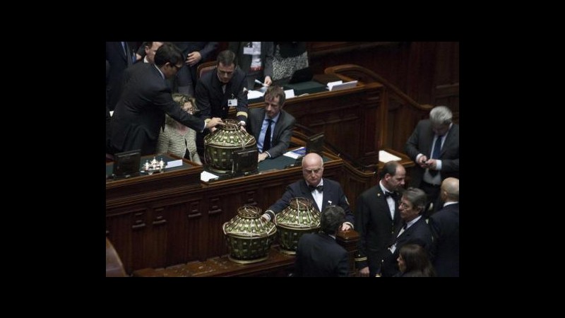 Il Pd non molla: Marini congelato per riprovare al quarto voto