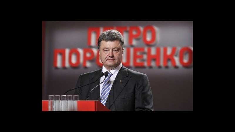 Ucraina, Poroshenko ordina apertura corridoi umanitari per civili
