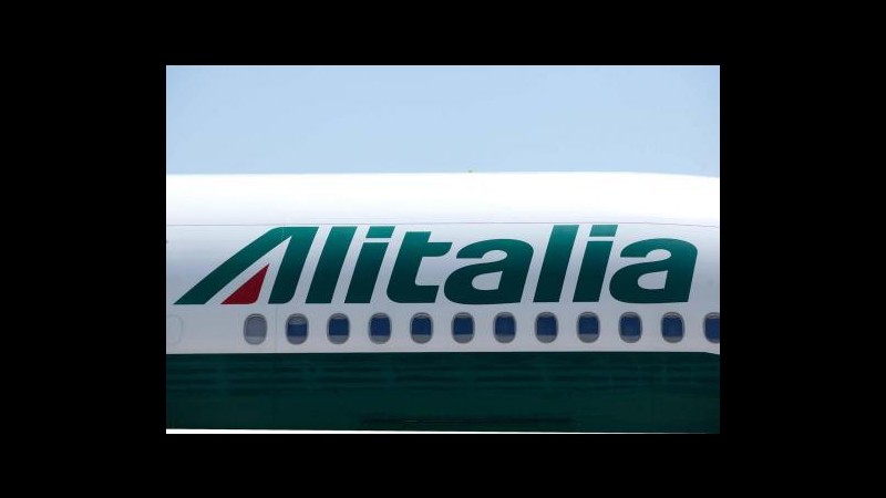 Alitalia, Del Torchio: Da Etihad 560 mln ma chiede 2.200 esuberi