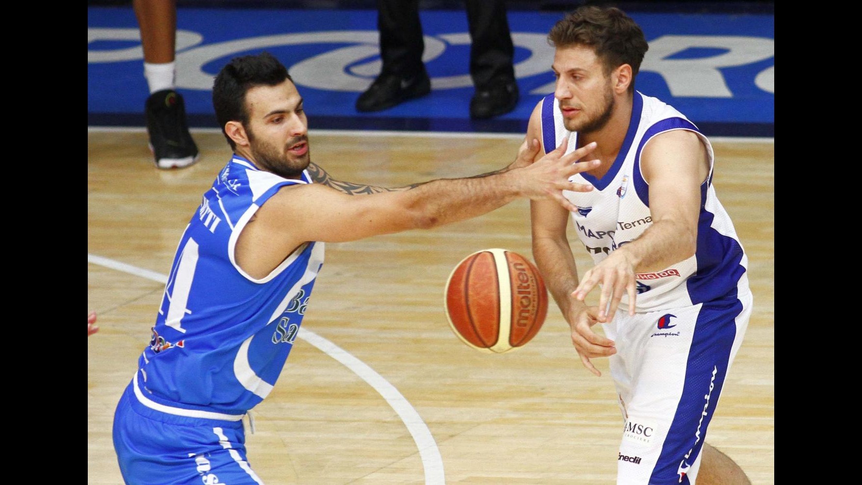 Basket, playoff Serie A: ok Reggio Emilia e Cantù. Roma spalle al muro