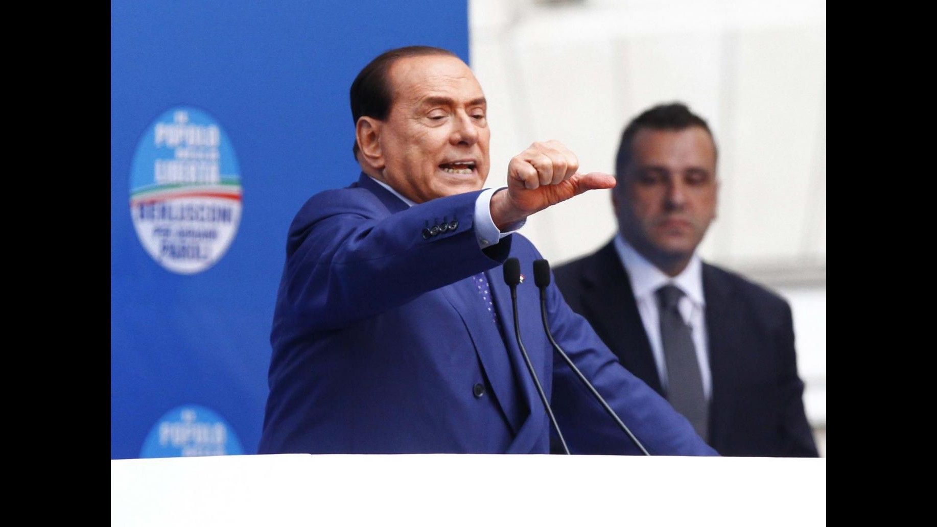 Caso Ruby, Berlusconi: Tutte forzature e falsità, povera Italia