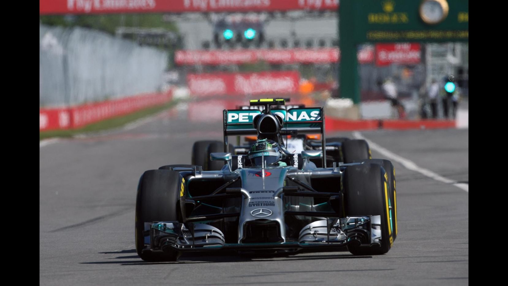 F1, Gp Canada: Rosberg in pole davanti a Hamilton, terzo Vettel. Alonso 7°, Raikkonen 10°