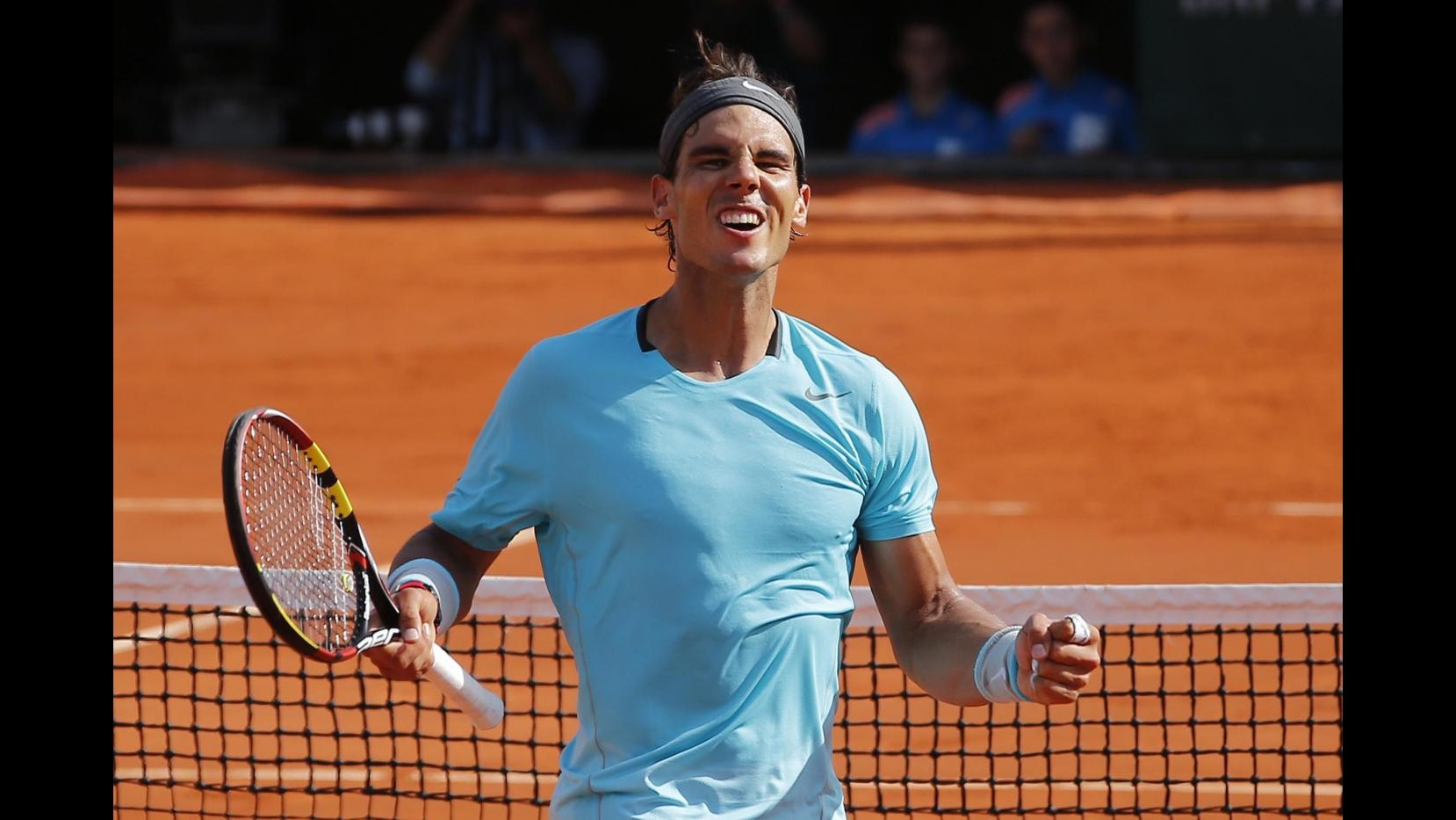 Tennis, Roland Garros: Nadal raggiunge Djokovic in finale, Murray domato in tre set
