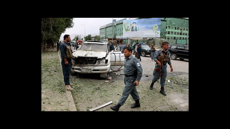 Afghanistan, attacco a convoglio Abdullah: lui illeso, uccisi 6 civili