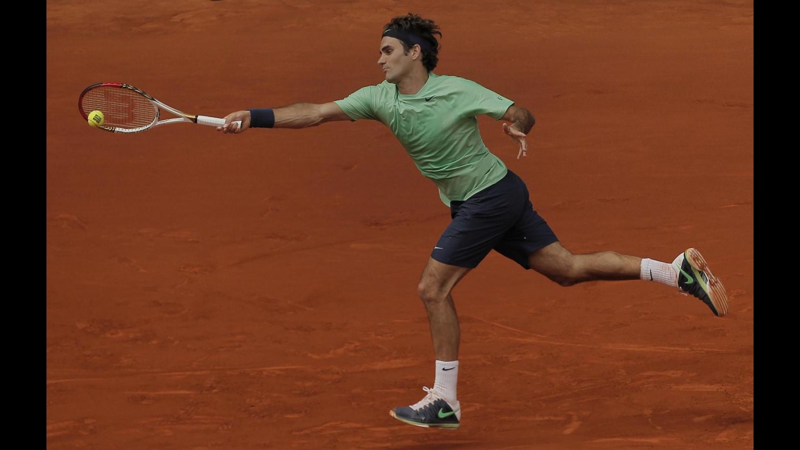 Atp Madrid: fuori Federer. Nadal accede ai quarti