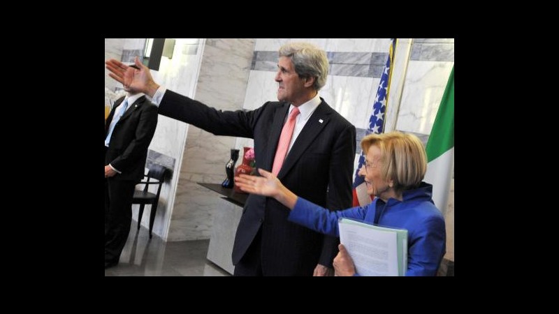 Siria, Kerry-Bonino: Soluzione sia politica. Timore spillover