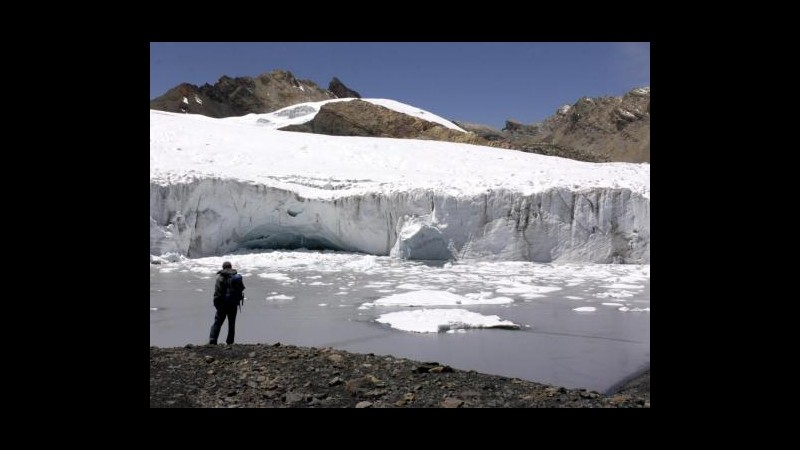Perù, trovato morto uno dei 2 italiani dispersi sull’Alpamayo