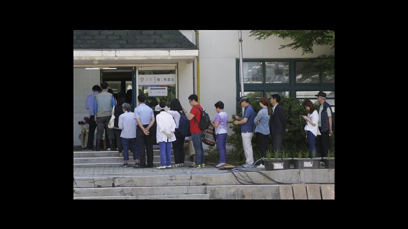 Sud Corea, si vota in elezioni locali: test per governo Park Geun-hye